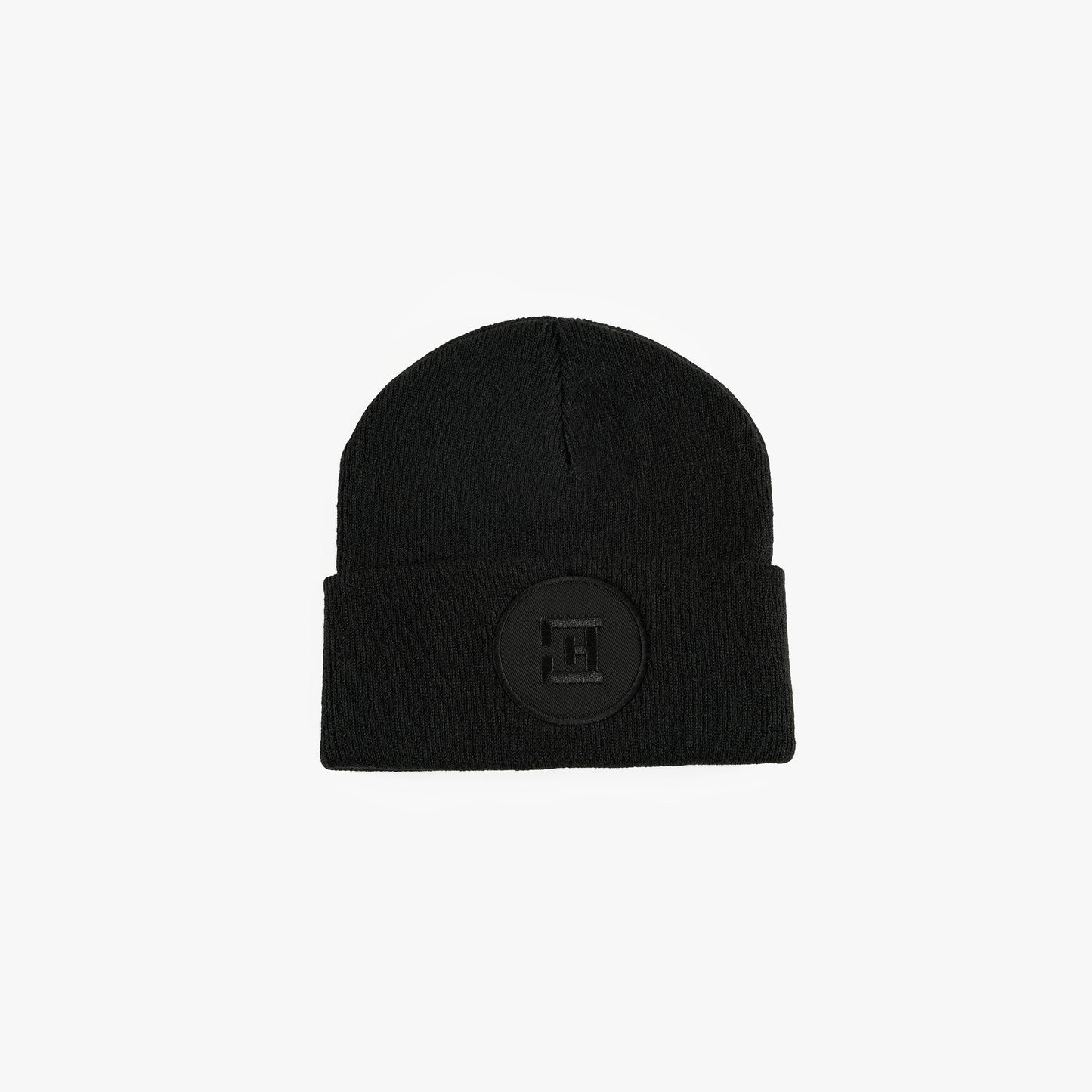 Signature Logo Embroidered Beanie – Total Black